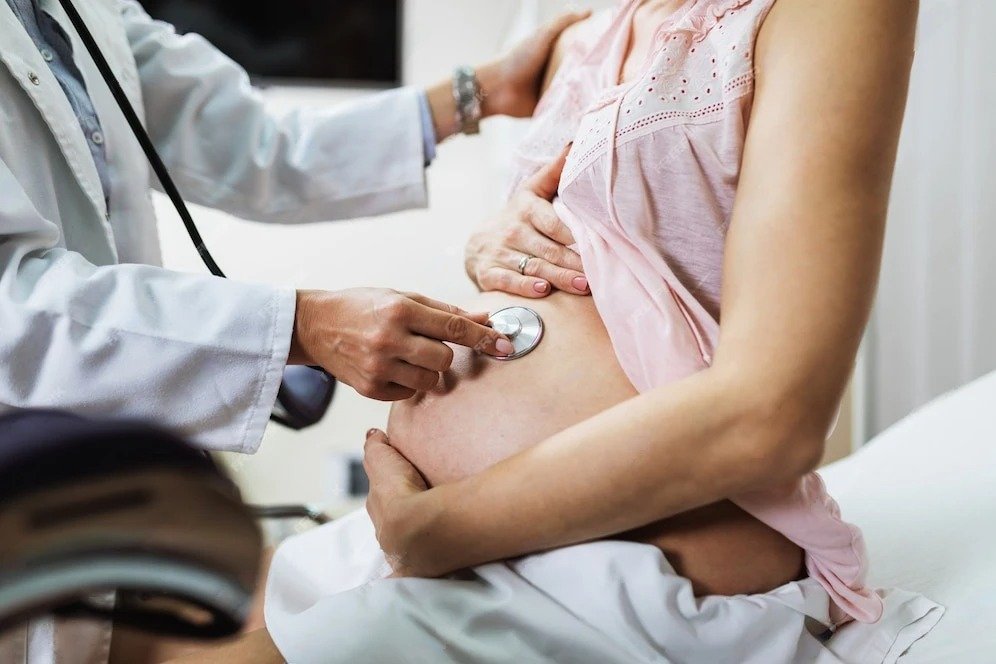 Expert Gynecologist in Sector 123, Noida